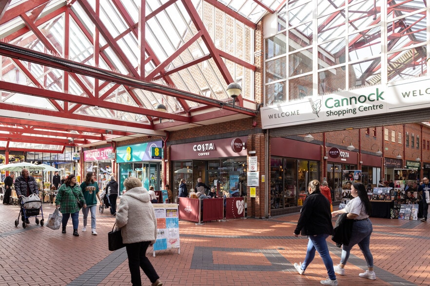 Market Hall St, Cannock for lease - Building Photo - Image 3 of 7