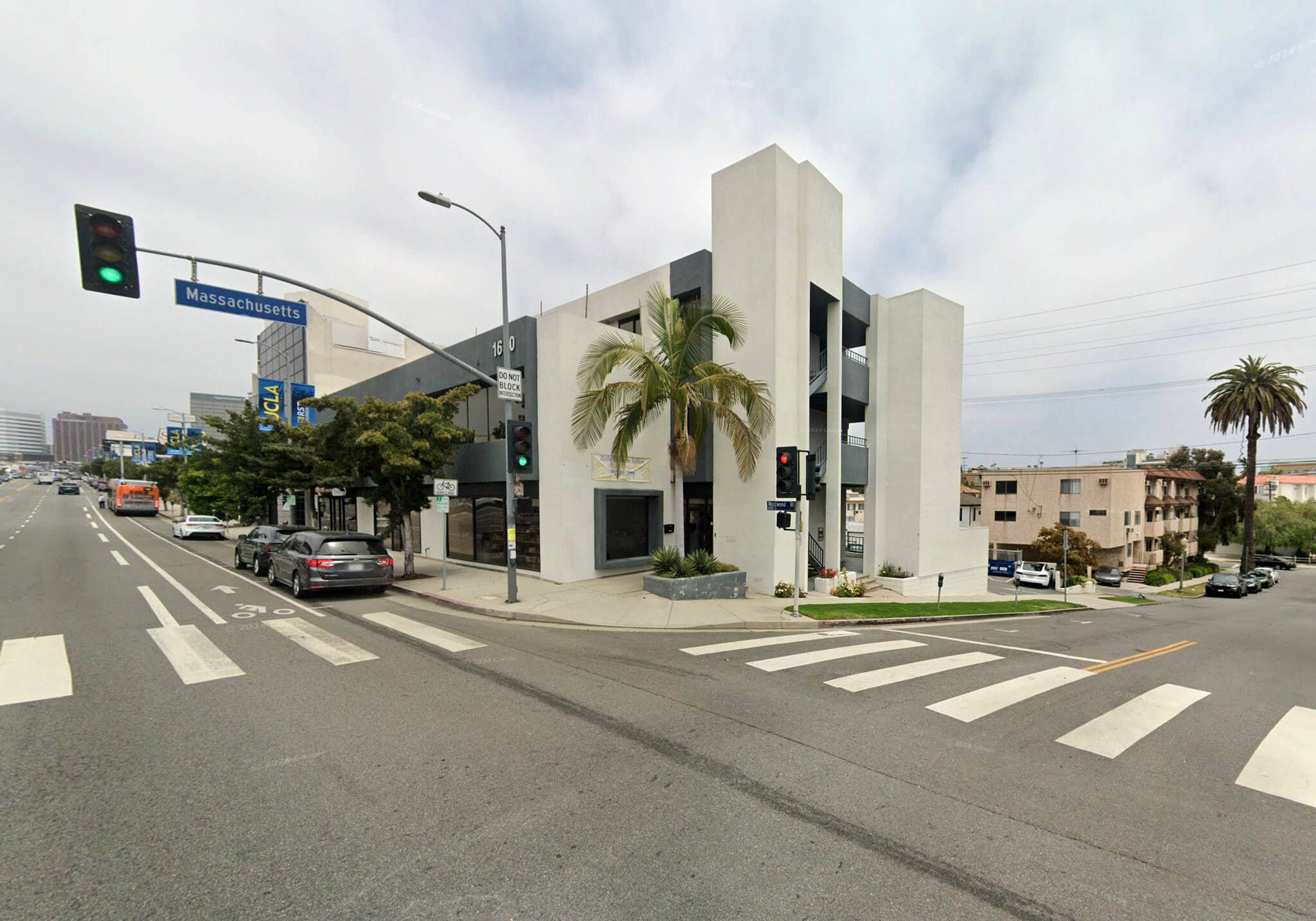 1650 Westwood Blvd, Los Angeles, CA for lease Building Photo- Image 1 of 3