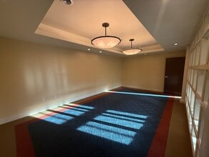 107 Mount Nebo Pointe Dr, Pittsburgh, PA for lease Interior Photo- Image 2 of 4