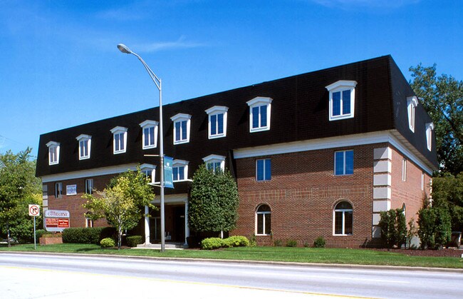 Plus de détails pour 9401 S Pulaski Rd, Evergreen Park, IL - Bureau à vendre