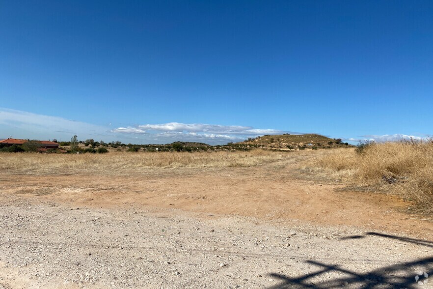 Travesía Alcalá de Henares, 1, Campo Real, Madrid à vendre - Photo principale - Image 1 de 2