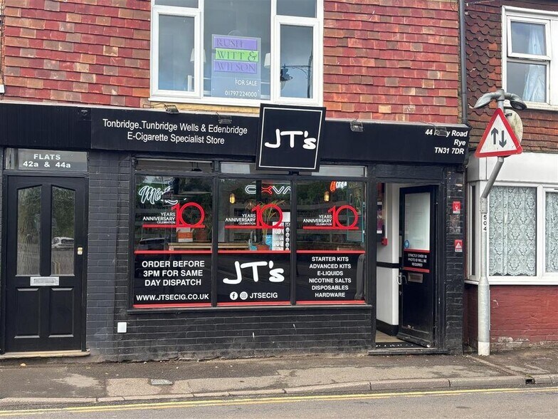 42-44 Ferry Rd, Rye for sale - Building Photo - Image 1 of 4