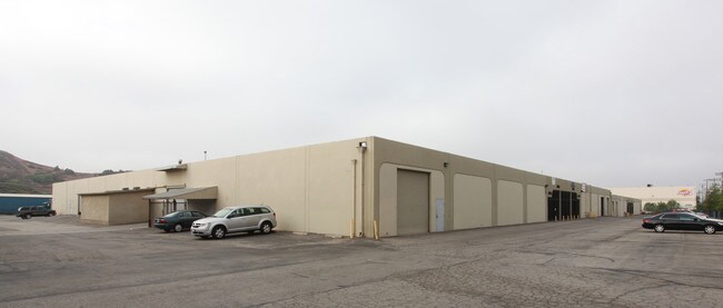 More details for 12878-12926 Pierce St, Pacoima, CA - Industrial for Lease