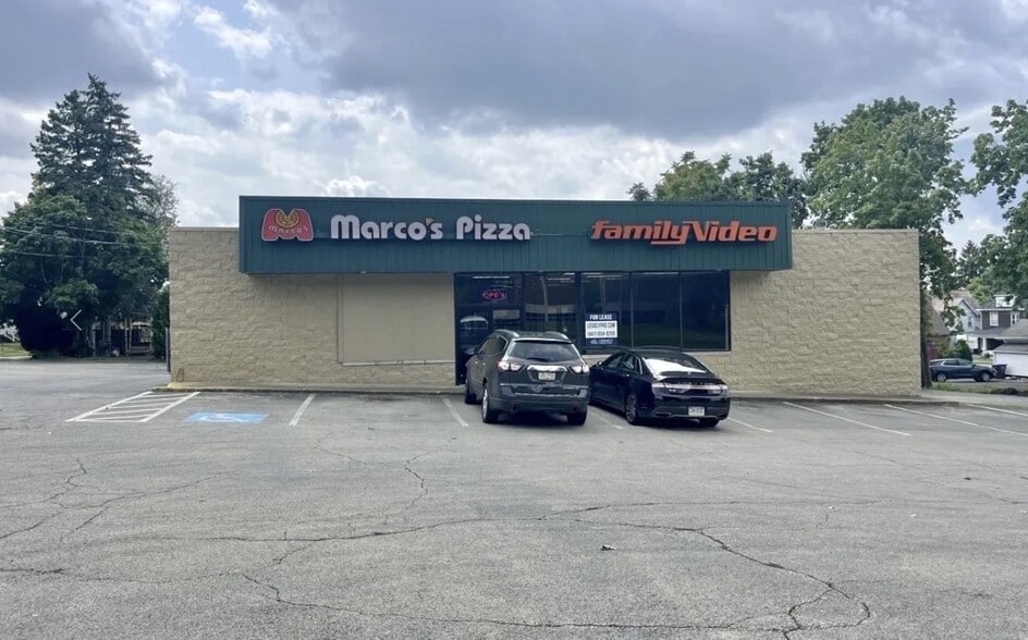 1138 E State St, Hermitage, PA for lease - Building Photo - Image 2 of 2