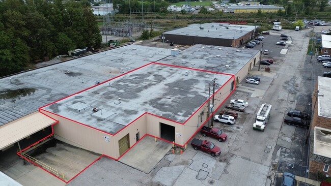 Plus de détails pour 33220-33250 Lakeland Blvd, Eastlake, OH - Industriel à louer