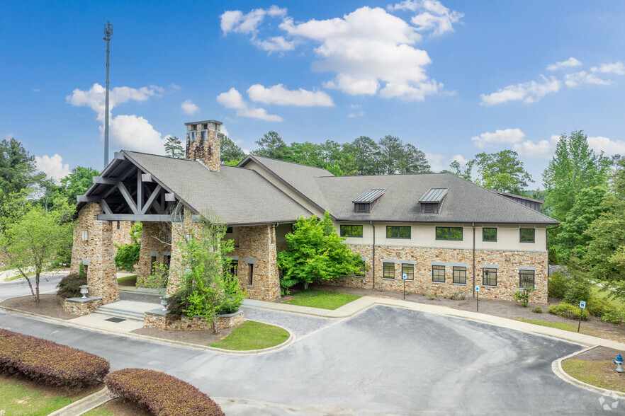 2641 Rocky Ridge Ln, Vestavia Hills, AL à vendre - Photo du b timent - Image 1 de 1