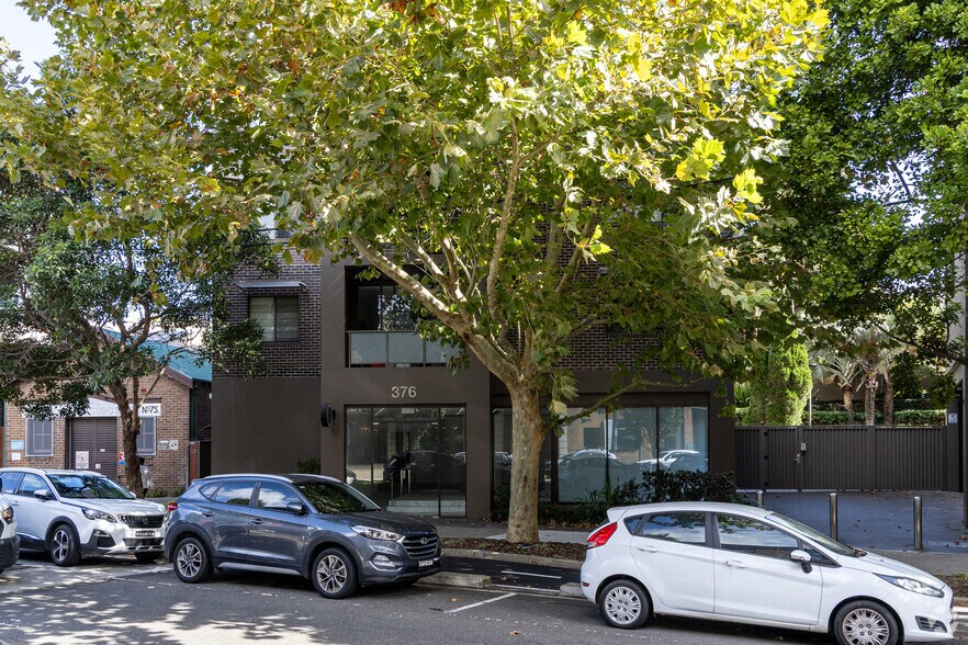 376 George street, Waterloo à louer - Photo du bâtiment - Image 2 de 4