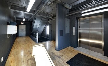 111 Bruckner Blvd, Bronx, NY à louer Photo intérieure- Image 1 de 6