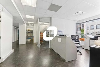 More details for 28 Rue Palloy, Clichy - Office for Sale