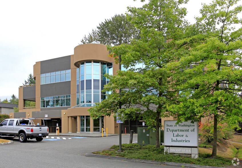 729 100th St SE, Everett, WA for lease - Building Photo - Image 3 of 3