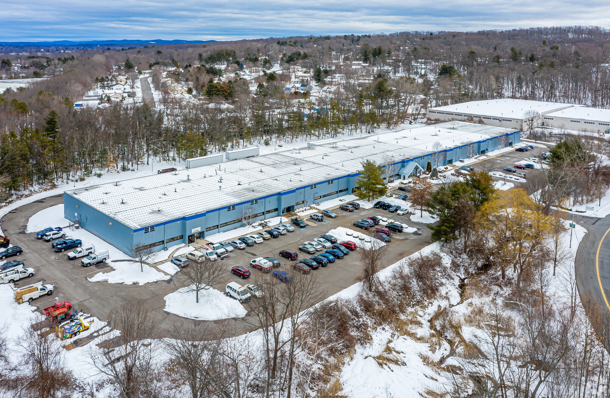 169 Progress Dr, Manchester, CT for lease Primary Photo- Image 1 of 9