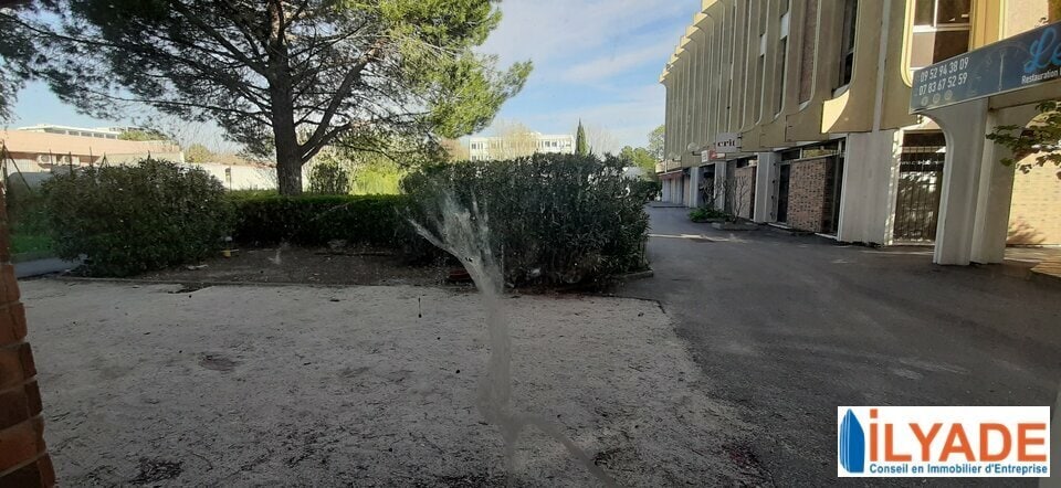 5 Rue Charles Duchesne, Aix-en-Provence for lease Building Photo- Image 1 of 7