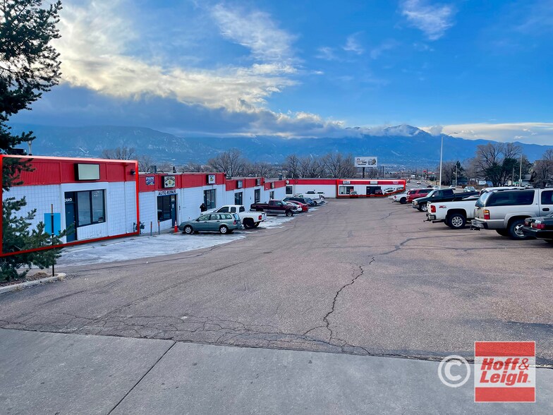 2408-2416 Hancock Expy, Colorado Springs, CO for lease - Primary Photo - Image 1 of 4