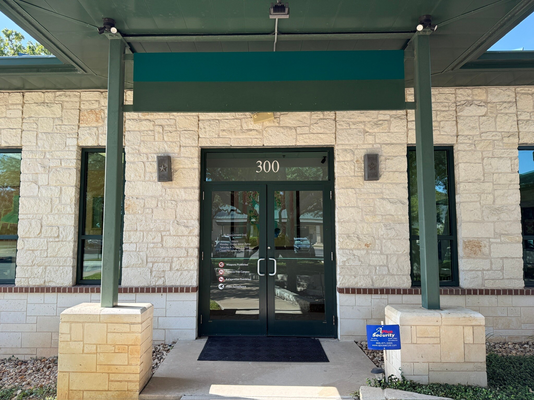 16010 Park Valley Dr, Round Rock, TX for lease Primary Photo- Image 1 of 19
