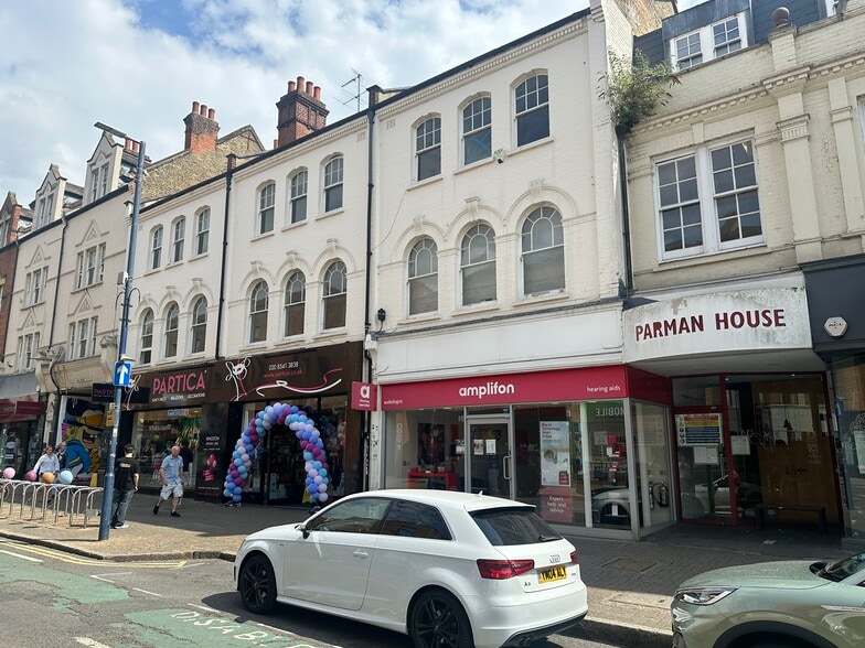 38-42 Fife Rd, Kingston Upon Thames à louer - Photo du bâtiment - Image 3 de 3