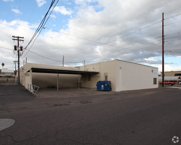 3302-3316 N 3rd St, Phoenix, AZ à louer - Photo du bâtiment - Image 2 de 6