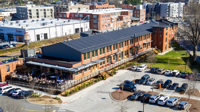 More details for 205 Manufacturers Rd, Chattanooga, TN - Office for Lease