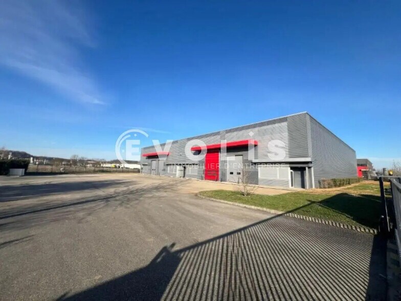 916 Rue De La Craz, Dagneux à louer - Photo du bâtiment - Image 2 de 3