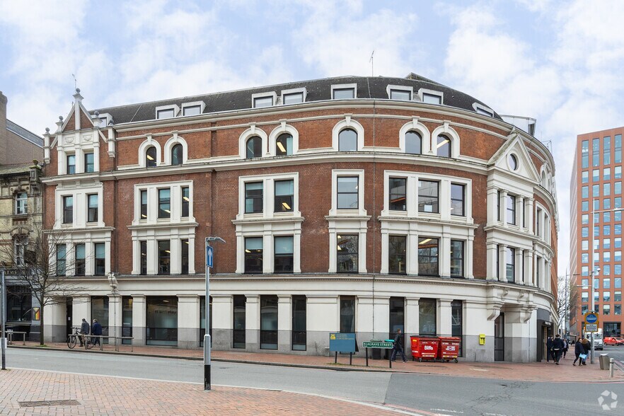 37-43 Blagrave St, Reading à louer - Photo du bâtiment - Image 2 de 28