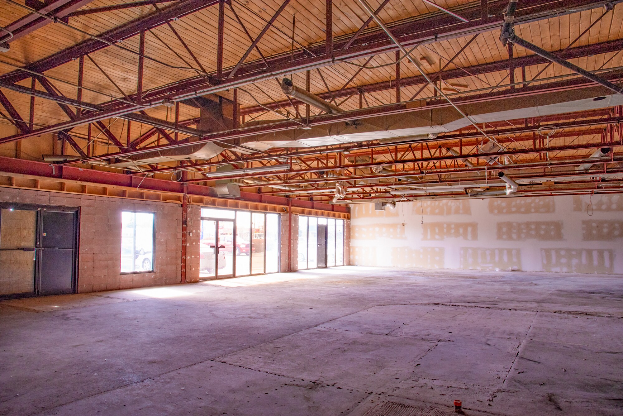 3716 61st Ave SE, Calgary, AB à vendre Photo intérieure- Image 1 de 1