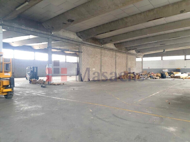 Industrial in Alcalá de Henares, Madrid for lease - Interior Photo - Image 1 of 9