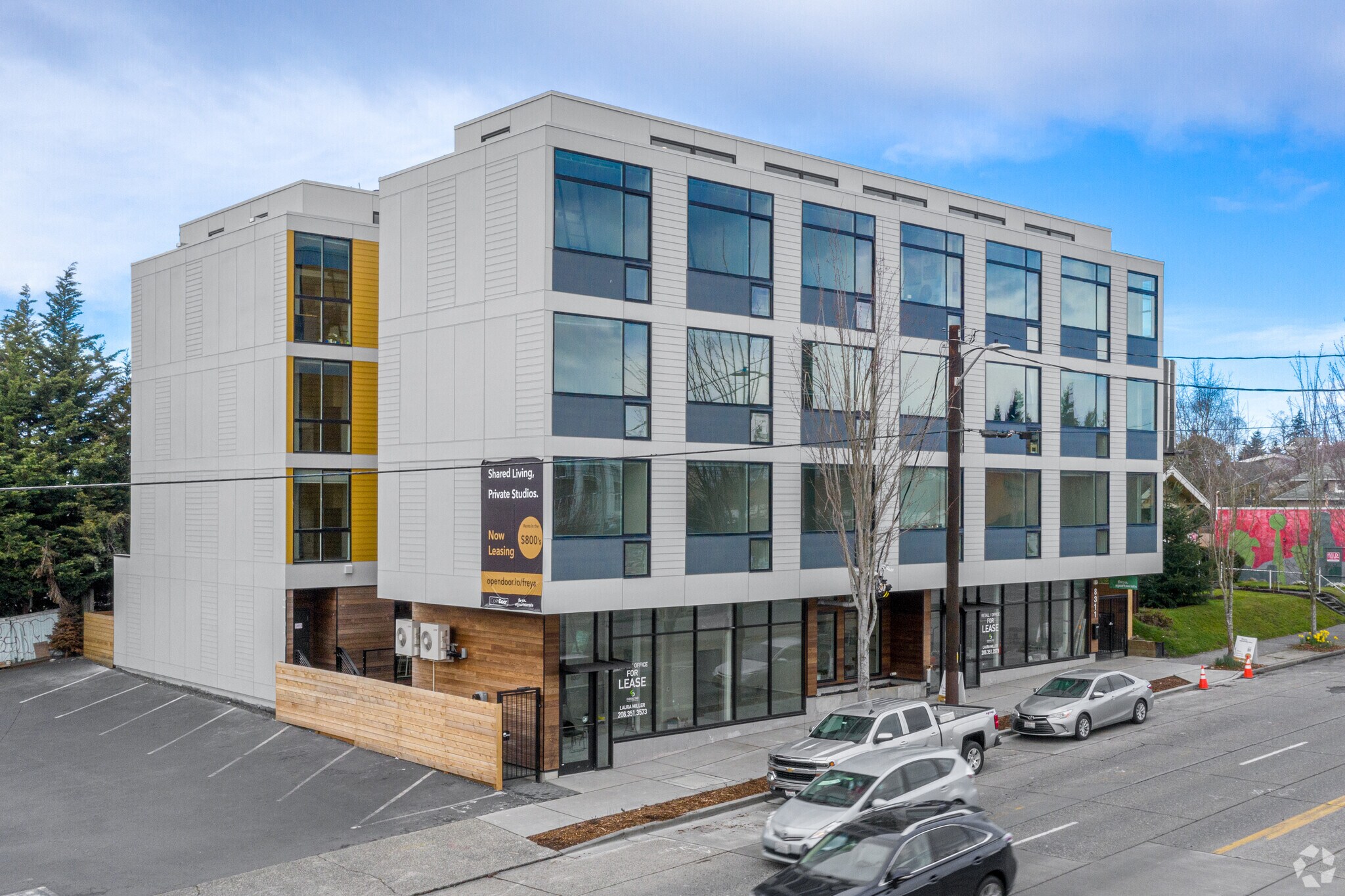8311 15th Ave NW, Seattle, WA à louer Photo du bâtiment- Image 1 de 4