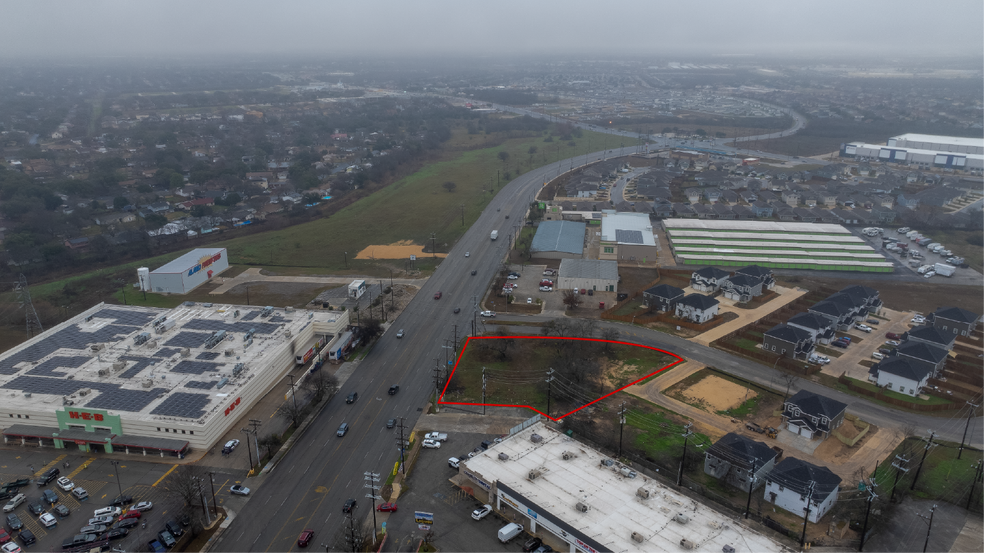 6030 Montgomery Rd, Windcrest, TX à vendre - Aérien - Image 1 de 28