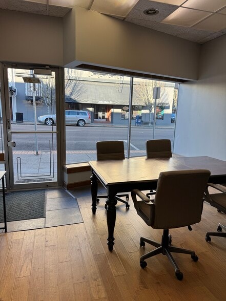 1936-1938 Pacific Ave, Forest Grove, OR for sale - Building Photo - Image 3 of 9