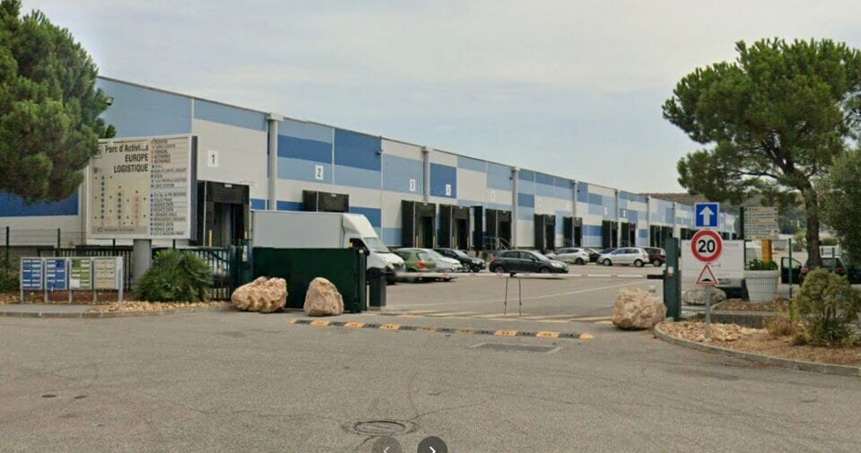 49 Boulevard De L'Europe, Vitrolles for lease - Building Photo - Image 1 of 5