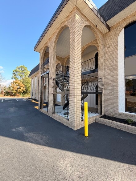 1323 Platt Springs Rd, West Columbia, SC for lease - Building Photo - Image 2 of 9