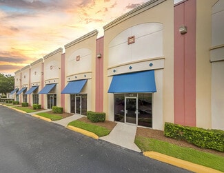 Plus de détails pour 6600-6626 Kingspointe Pky, Orlando, FL - Industriel à louer