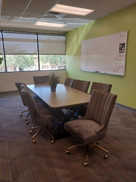 15331 W Bell Rd, Surprise, AZ à louer - Photo intérieure - Image 2 de 7