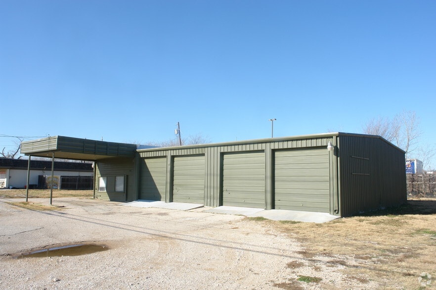 701 E Dallas Rd, Grapevine, TX for sale - Building Photo - Image 3 of 7