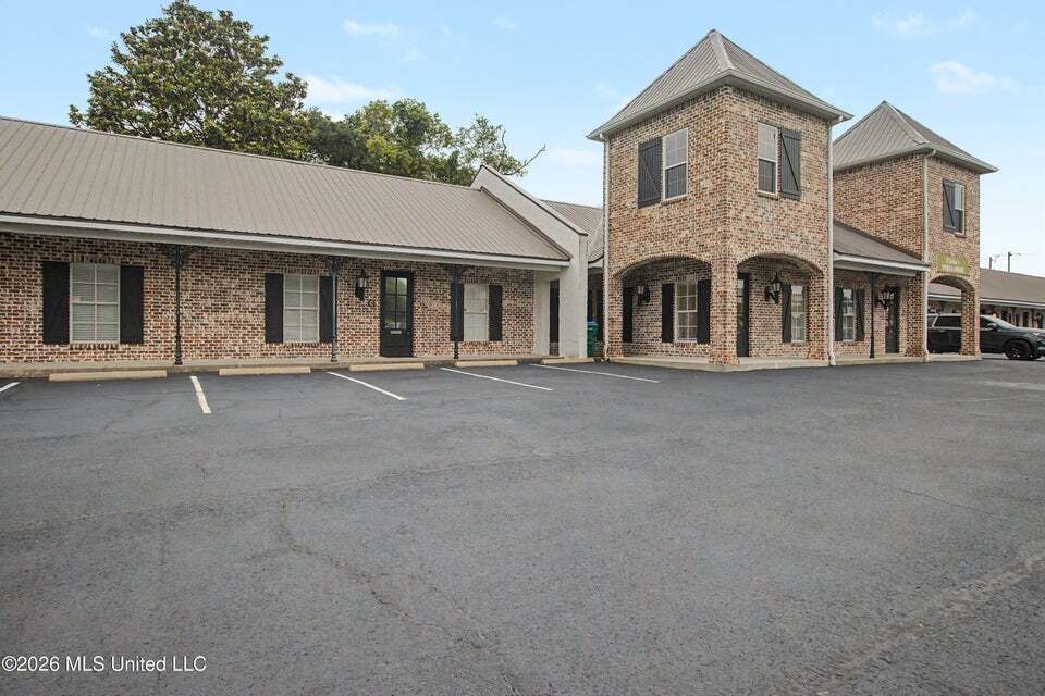 3506 Washington Ave, Gulfport, MS for lease Building Photo- Image 1 of 17