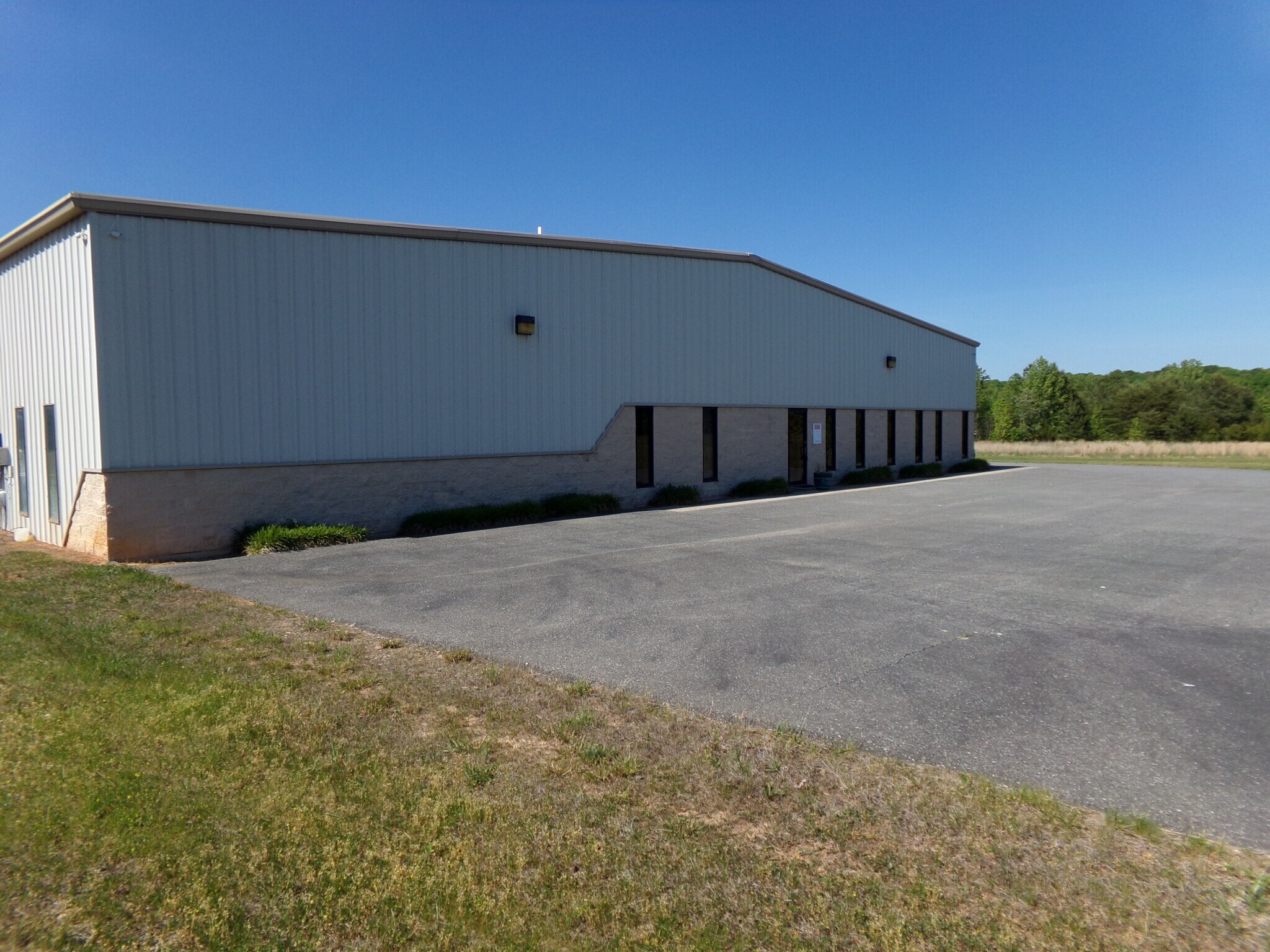 200 Industrial Park, Appomattox, VA à vendre Photo principale- Image 1 de 1
