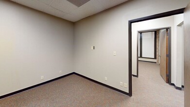 6800 Park Ten Blvd, San Antonio, TX for lease Interior Photo- Image 2 of 3