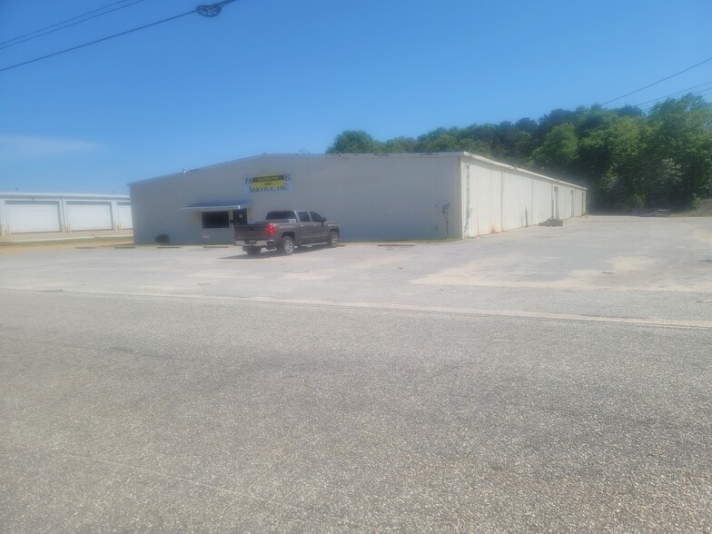 1540 Parker Ln, Enterprise, AL for sale - Primary Photo - Image 1 of 6