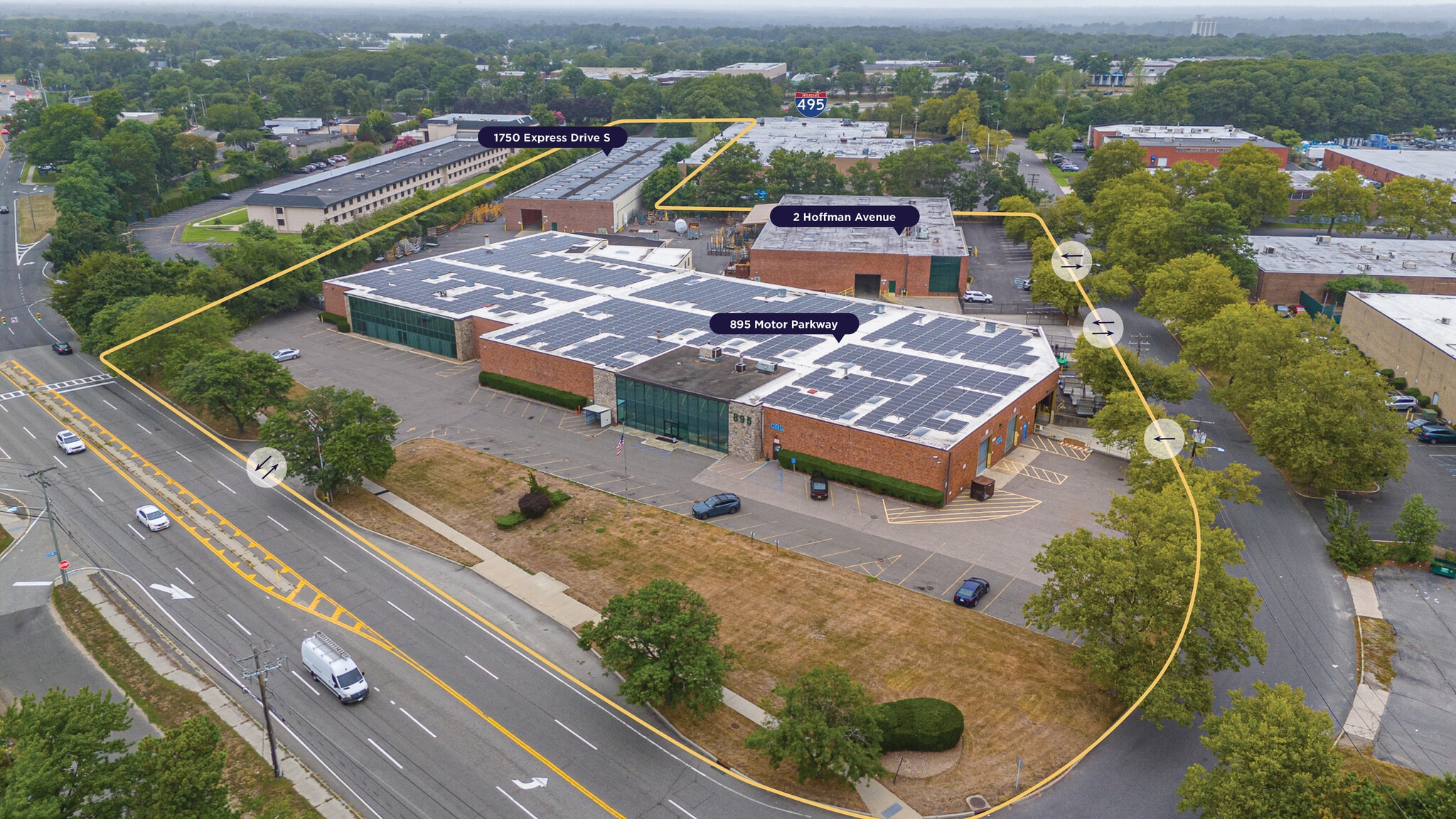 Hauppauge Industrial Portfolio portfolio of 3 properties for sale on LoopNet.ca Primary Photo- Image 1 of 8