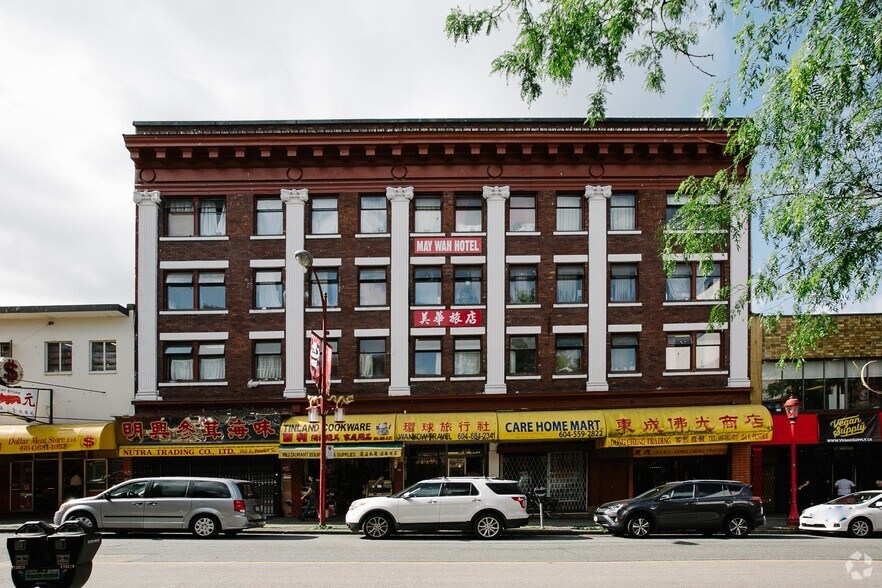 254-262 Pender St E, Vancouver, BC à louer - Photo du bâtiment - Image 2 de 4