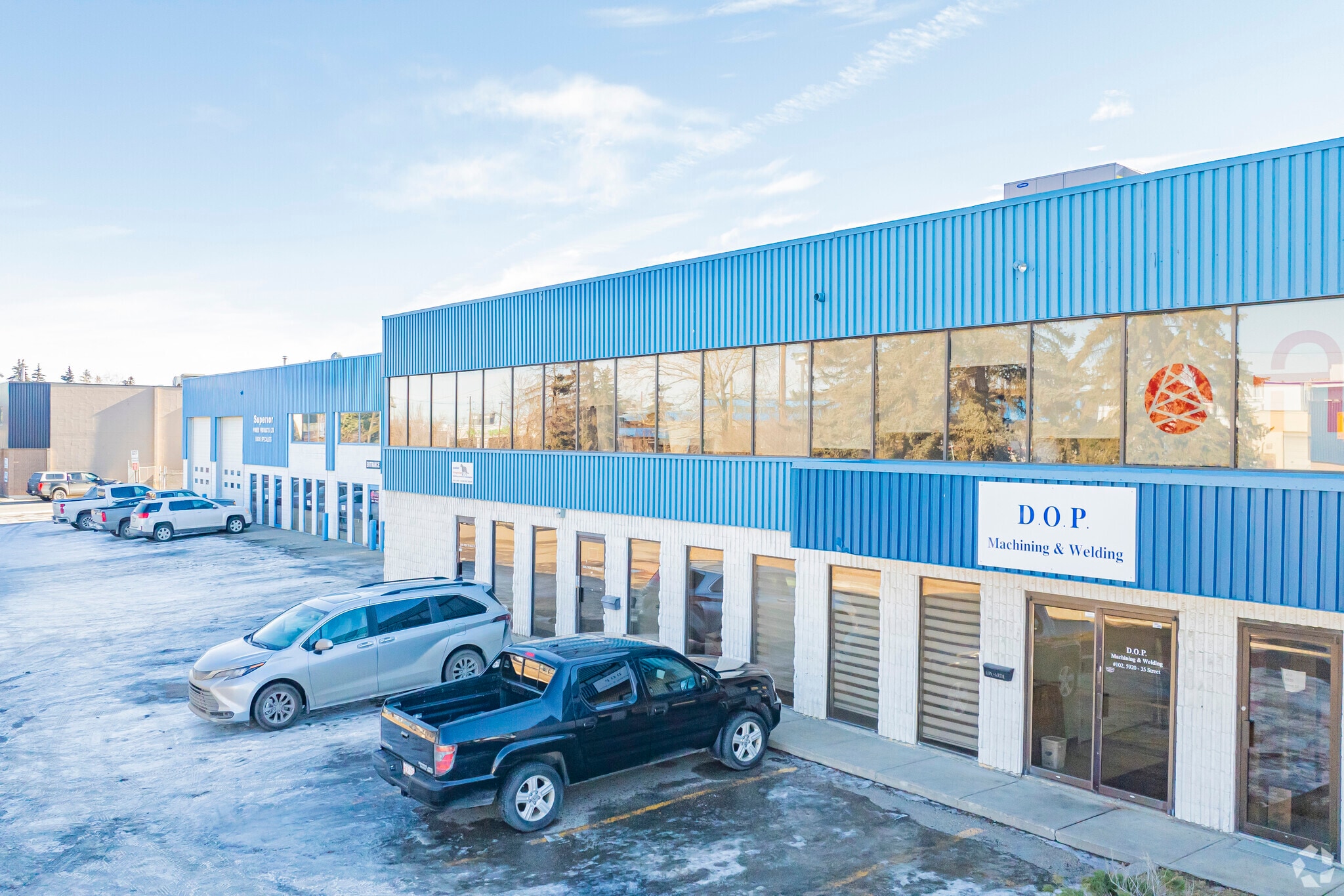 5920 35th St SE, Calgary, AB for lease Primary Photo- Image 1 of 5