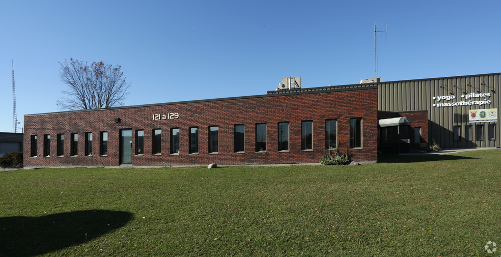 121-129 Rue Jean-Proulx, Gatineau, QC à louer - Photo du bâtiment - Image 2 de 7