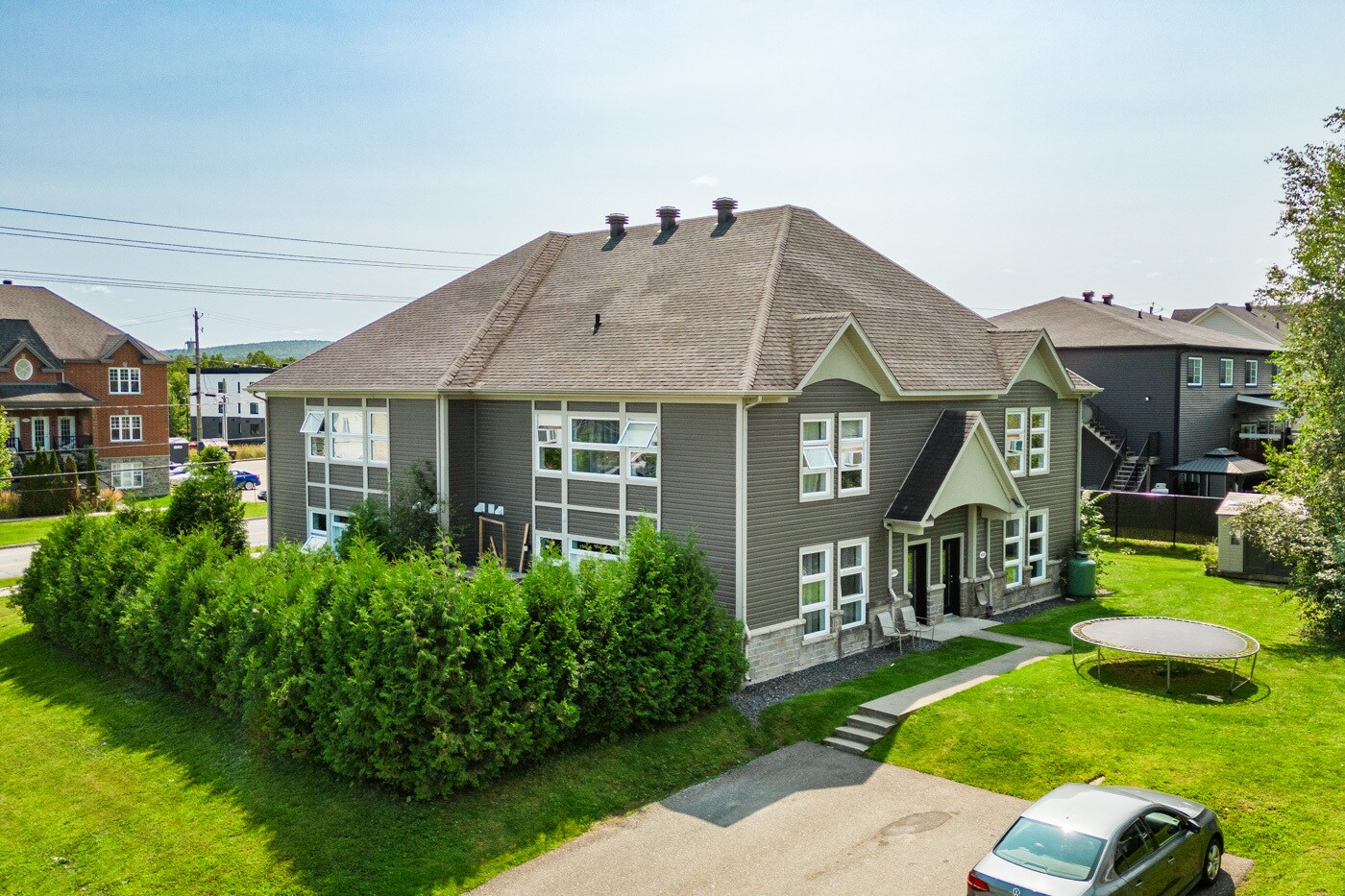 5019-5025 Rue Bertrand-Fabi, Sherbrooke, QC for sale Primary Photo- Image 1 of 1