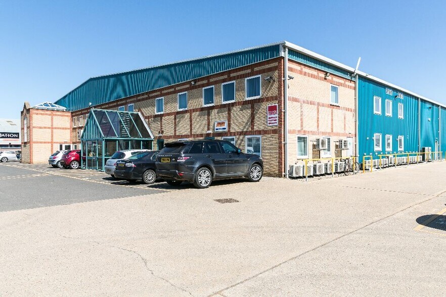 Newark Rd, Peterborough à louer - Photo du bâtiment - Image 1 de 9