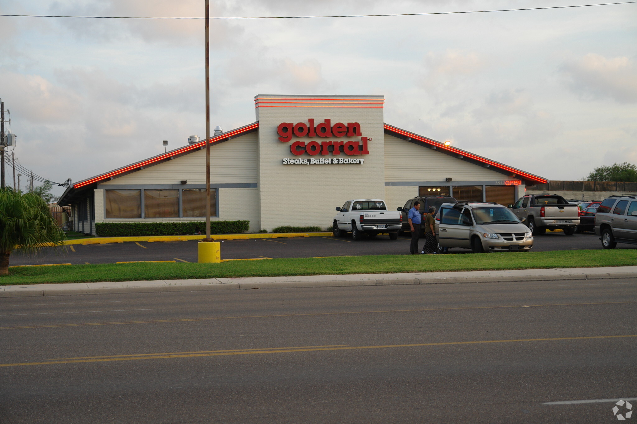 2912 Boca Chica Blvd, Brownsville, TX for sale Primary Photo- Image 1 of 1