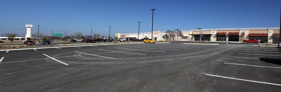 4501 S General Bruce Dr, Temple, TX à louer - Autre - Image 2 de 5