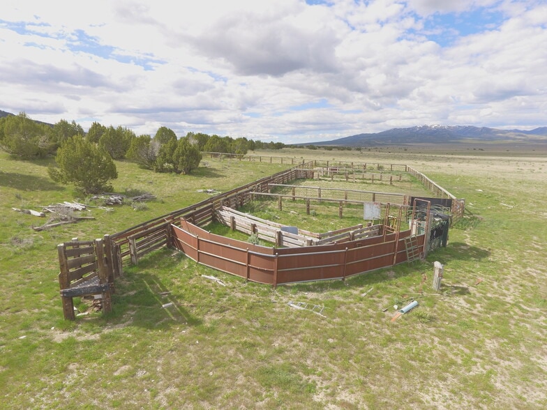 Clear Springs Rd., Park Valley, UT à vendre - Photo du bâtiment - Image 3 de 5