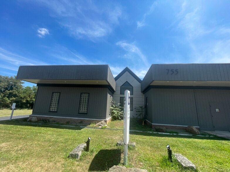 755 Wick Ave, Youngstown, OH for sale - Building Photo - Image 2 of 36