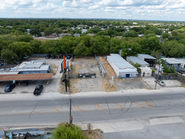 2131 Frio City rd, San Antonio, TX for sale - Primary Photo - Image 1 of 5