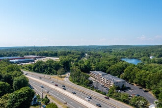 567 Vauxhall St, Waterford, CT - AERIAL  map view
