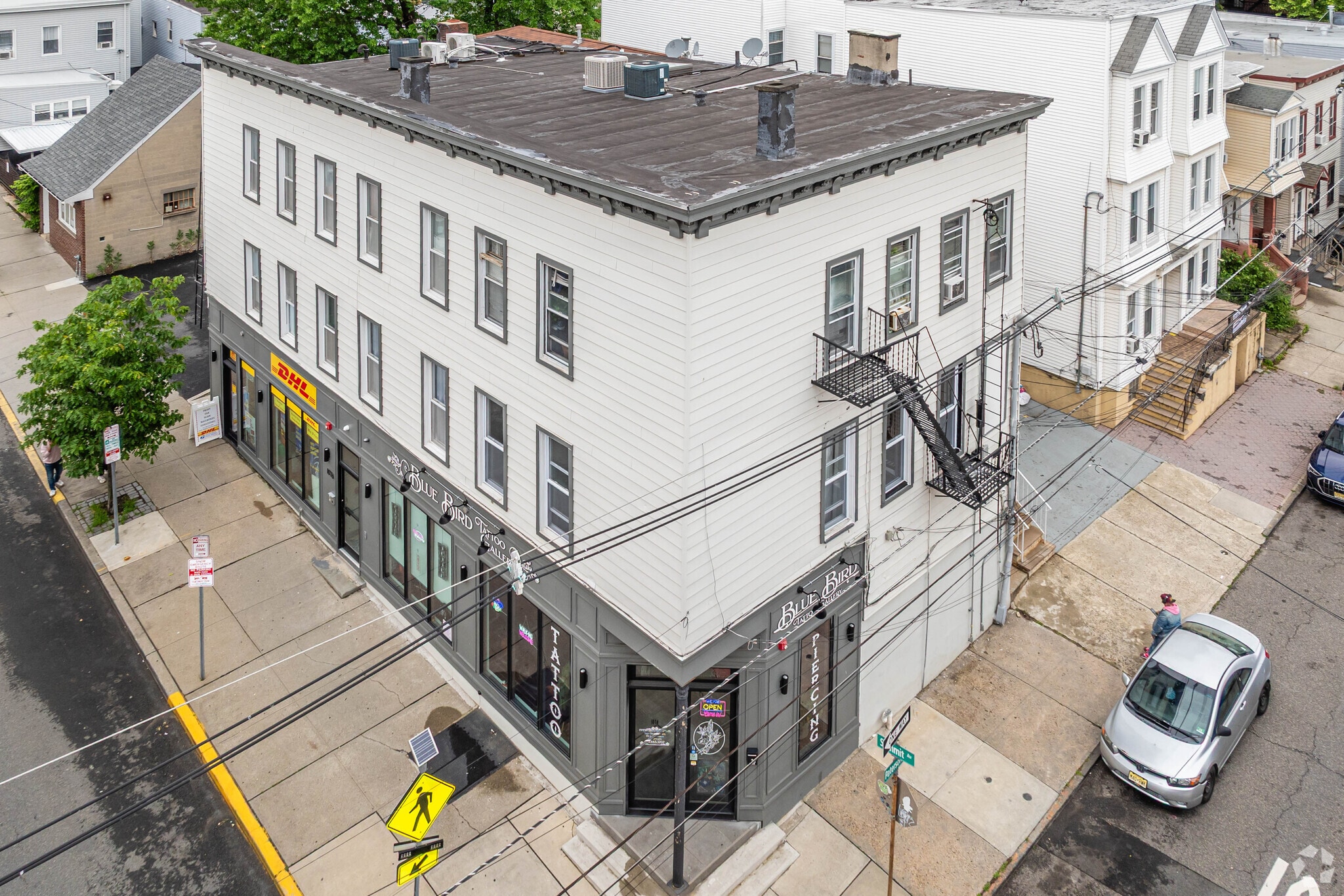 1074 Summit Ave, Jersey City, NJ for sale Primary Photo- Image 1 of 27